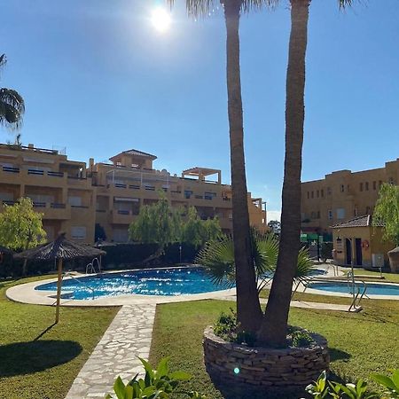 A Stunning 2 Bedroom Apartment 5 Min Walk To The Beautiful Beaches Of Vera Playa Playas de Vera Екстер'єр фото