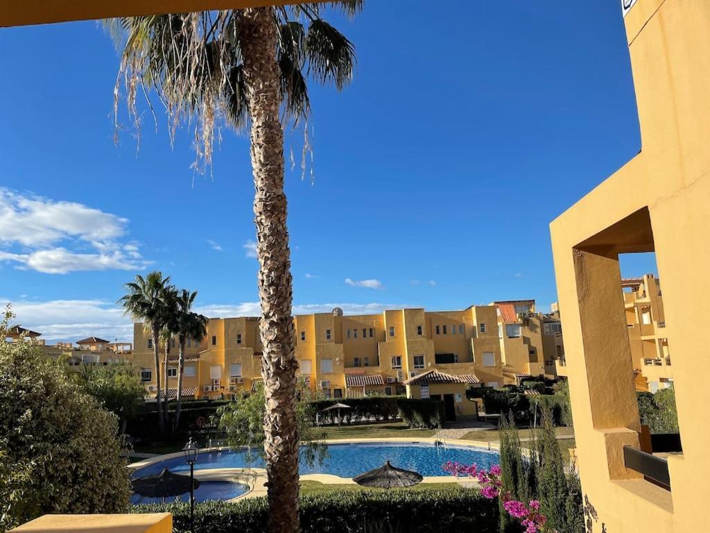 A Stunning 2 Bedroom Apartment 5 Min Walk To The Beautiful Beaches Of Vera Playa Playas de Vera Екстер'єр фото