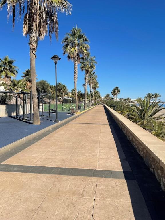 A Stunning 2 Bedroom Apartment 5 Min Walk To The Beautiful Beaches Of Vera Playa Playas de Vera Екстер'єр фото
